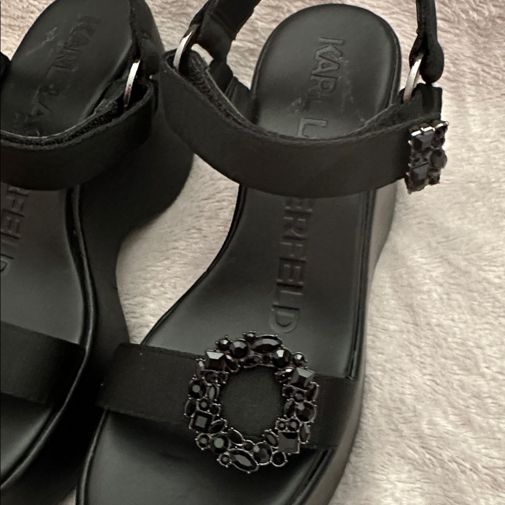 NWT Karl Lagerfeld Kiana Platform Wedge Sandal - Black - Women's Size 7.5 - Picture 12 of 12